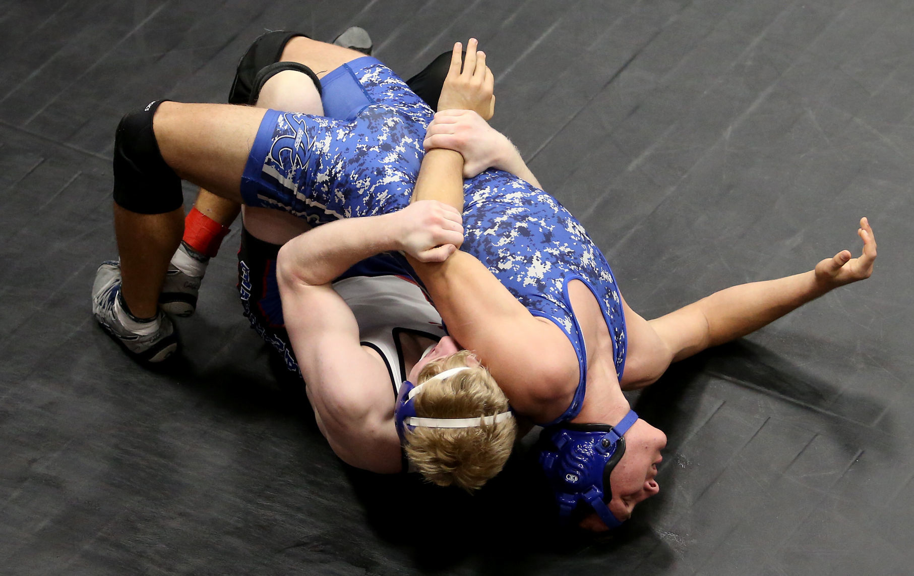020219-qct-spt-sect-wrestling-029